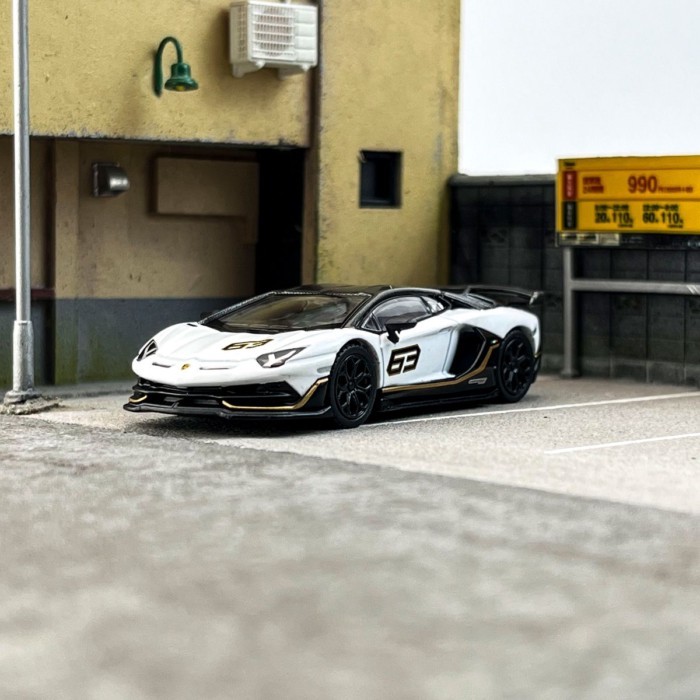 MINIGT 1: 64 Lamborghini SVJ 63 Bianco Aspo โมเดลรถโลหะผสมเครื่องประดับ