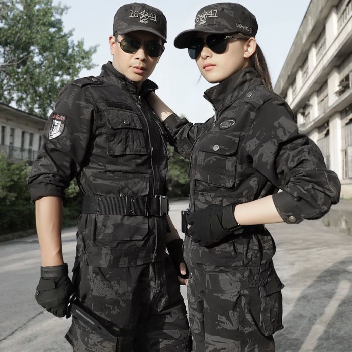 ชุดลายพราง Blackhawk สำหรับผู้ชายเป็นชุดฝึกซ้อม ซ่อมรถยนต์ไซต์ก่อสร้าง ทนต่อการสึกหรอ ชุดทำงานกลางแ