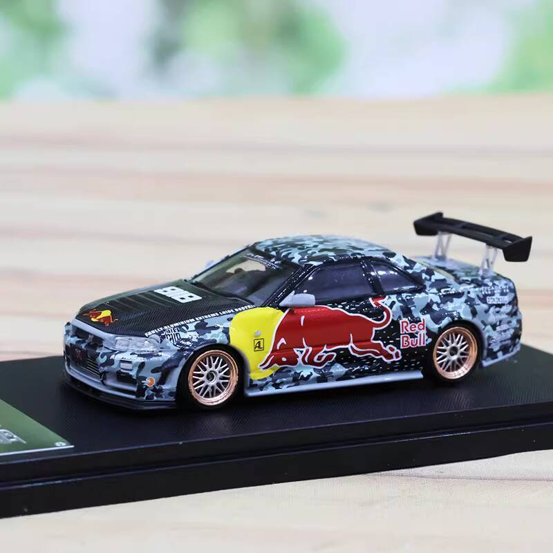 ความเร็วที่รวดเร็ว 1:64 Nissan GTR R34 Nismo Z-Tune Red Bullรถรุ่น
