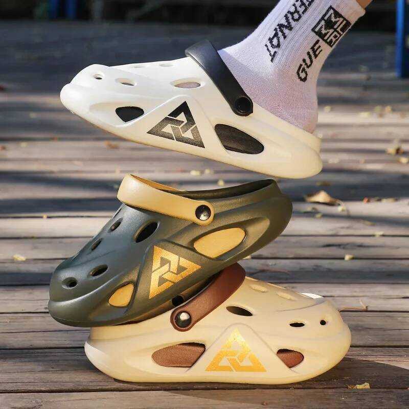 C Large Size Slides Men's Trendy Garden Shoes Soft Sole Hollow Baotou Flip-Ps Sandals For Men's Lei