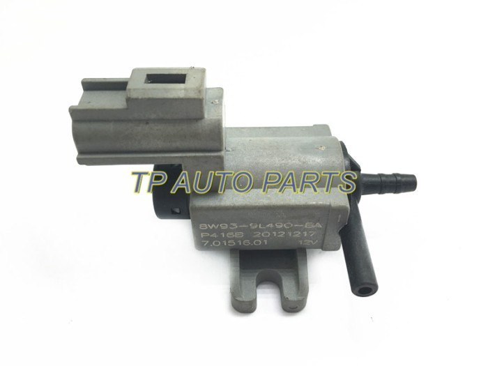 Idle Air Control Valve For J-aguar OEM 8W93-9L490-BA 8W939L490BA