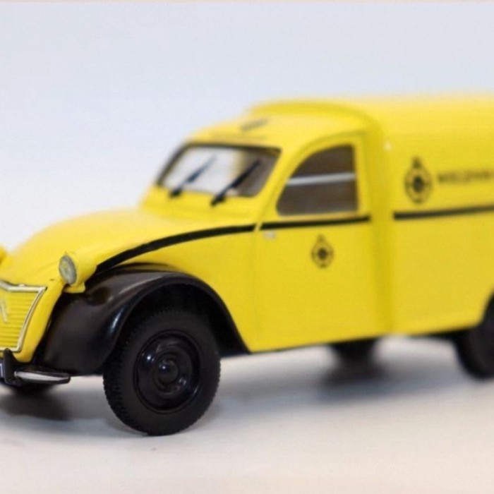 1/43 CITROEN CITROEN 2CV รถบรรทุกรถยนต์คลาสสิกรุ่นเครื่องประดับพรีเมี่ยม