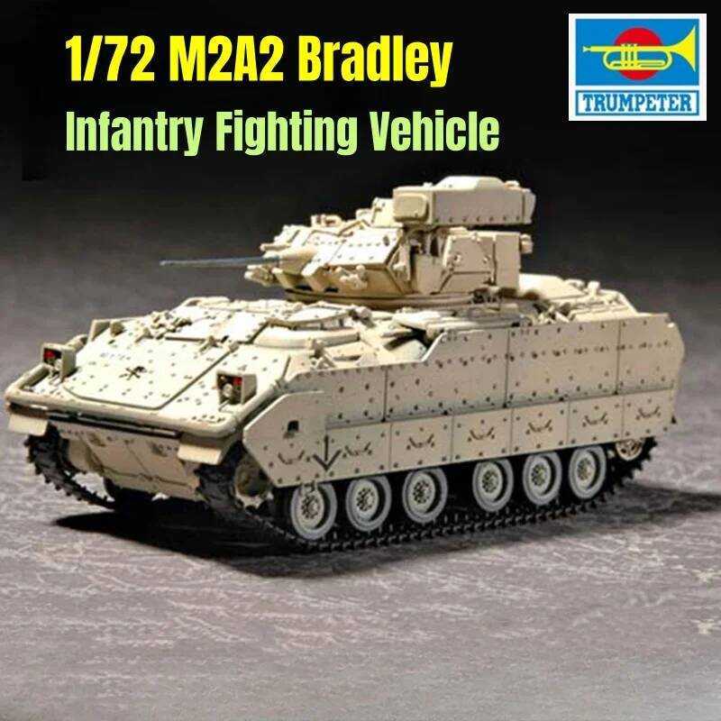 C TRUMPETER 1/72 M2a2 Bradley Infantry Fighting Vehicle Plastic Assembly Model