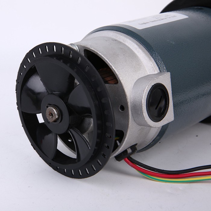 Treadmill dc motor Permanent magnet ZYT110-25 2.5HP 180v 8.0A 4600RPM