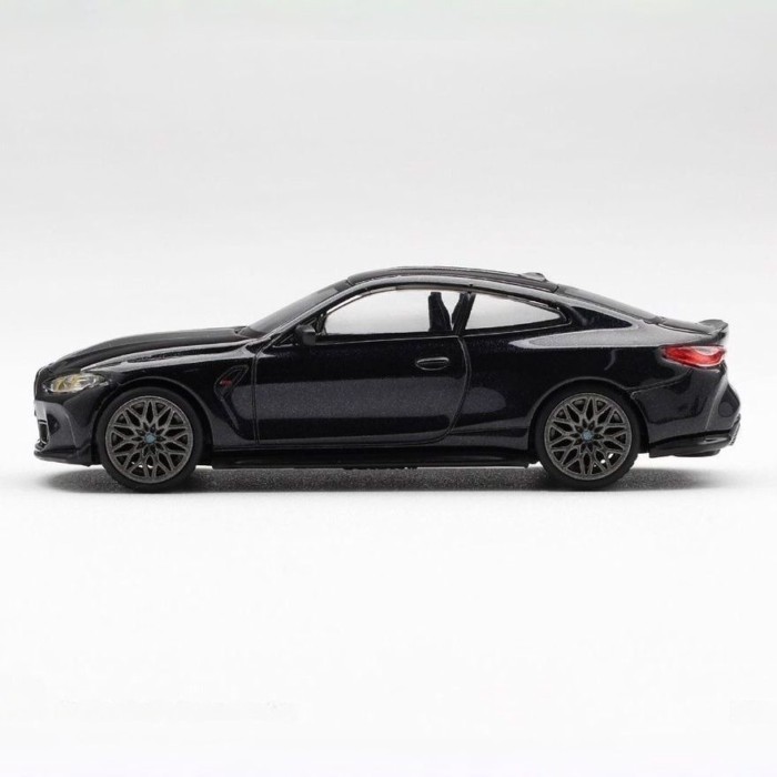 MINIGT 1: 64 BMW M4 CS Black Sapphire จําลองรถรุ่นคอลเลกชัน 1213
