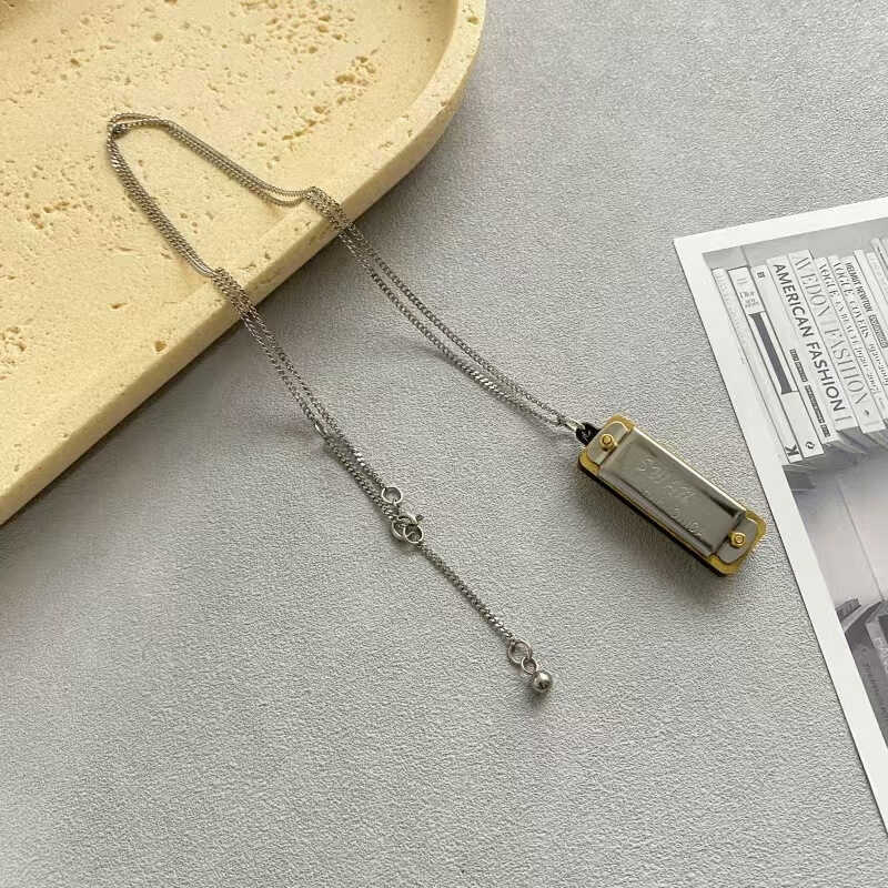 Ins Niche Design fever สร้อยคอ Harmonica สไตล์เดียวกัน สร้อยคอโซ่เสื้อกันหนาวแฟชั่นที่ไม่ซ้ํากัน