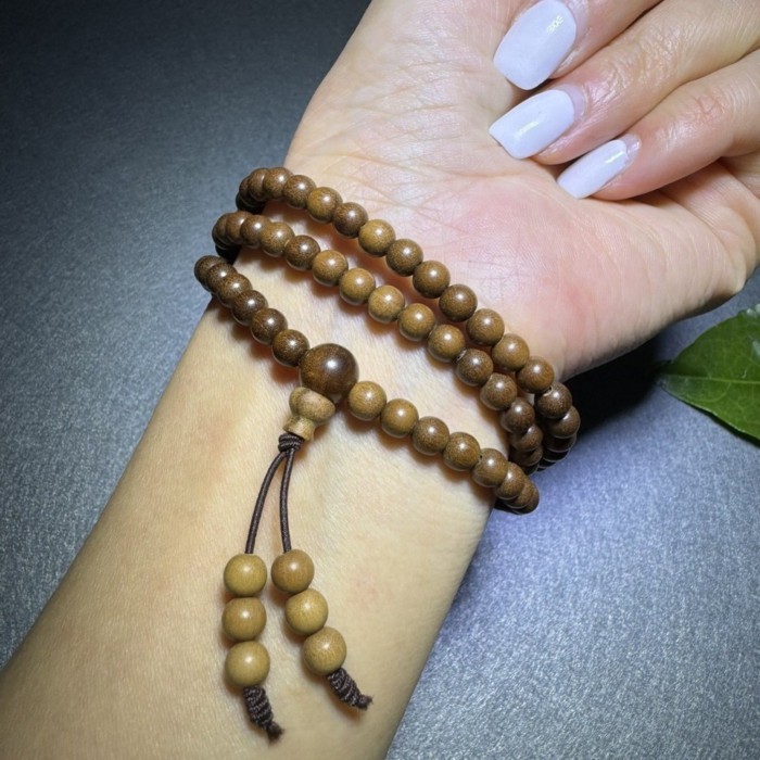 Spot Goods#Submerged Old Mountain Sandalwood Bracelet 0.4*108Buddhist beads from Mysore, India, ma