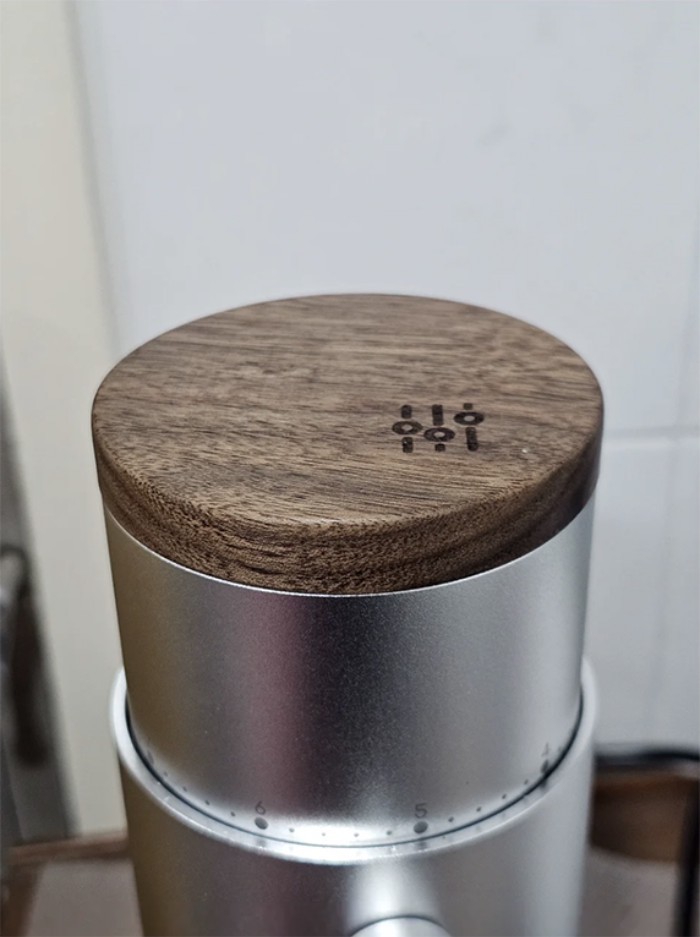 อุปกรณ์กาแฟ lagom Walnut Lid option-o lagom casa Bean Warehouse Lid