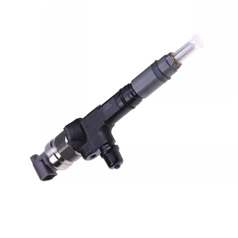 Fuel Injector For Denso Kubota V2607 SB65P Skid Steer SVL65-2 KX080-4 KX080-4S 295050-1330 295050-1