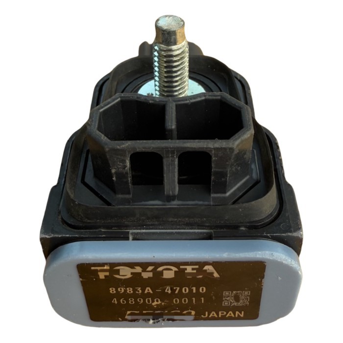 TOYOTA PRIUS XW50 8983A-47010 468900-0011 Right Side Accident Sensor 8983A47010