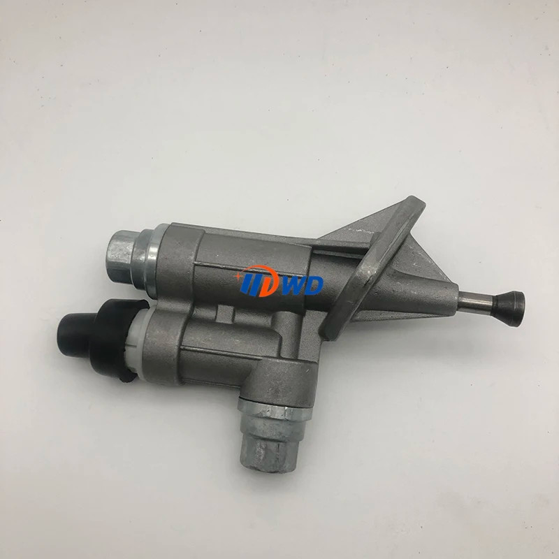 Fuel Transfer Pump 4937767 1106N1-010 for Cummins Engine B3.9L 8V 4B 4BT B5.9L 6B 6BT