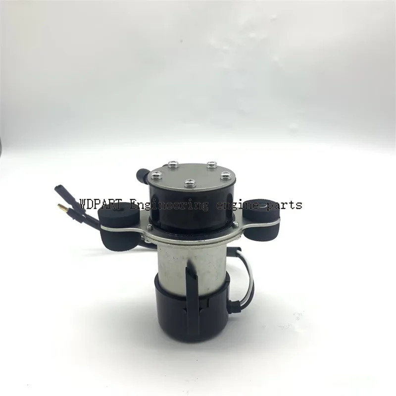 New Fuel Pump 16700-758-003 Fit For Honda H4013 H4514H HT3810 GX620 GX630 GX690