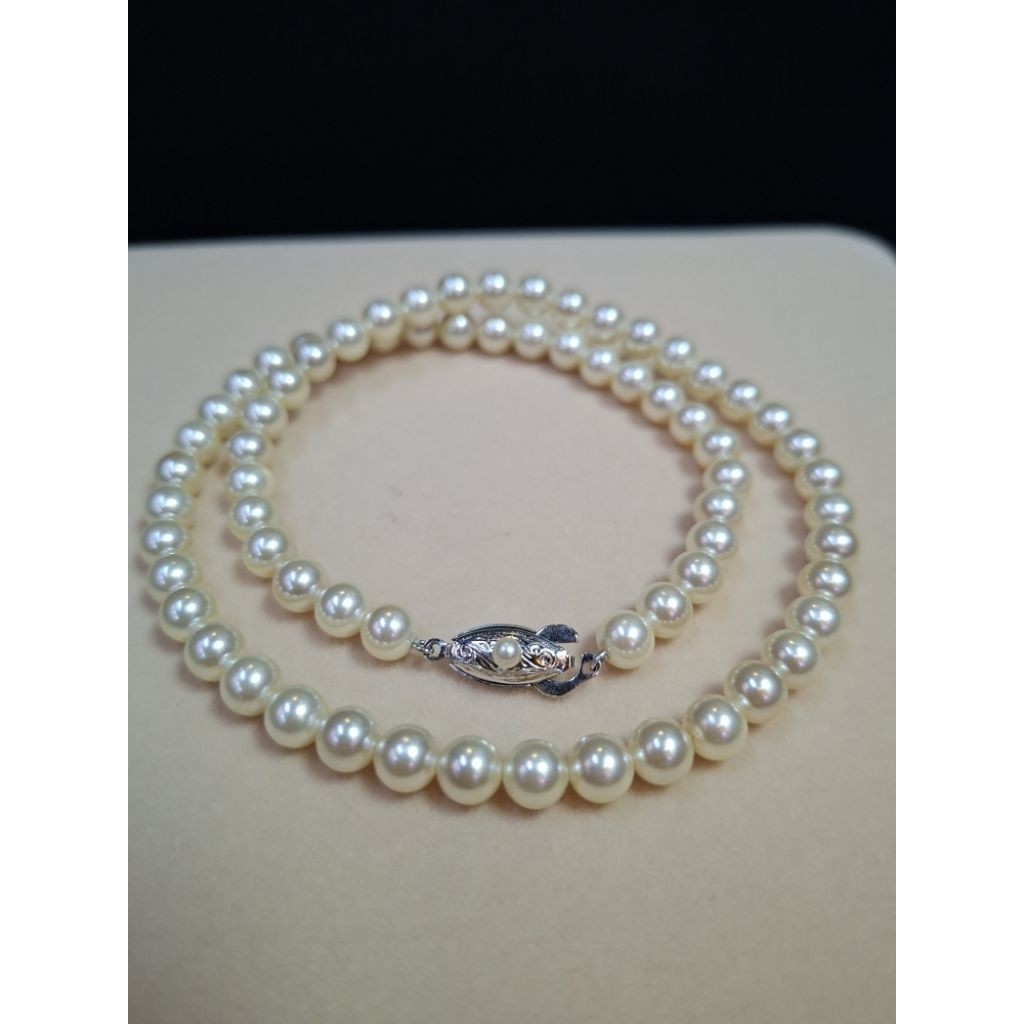 TH145029
สร้อยคอมุกAkoyaจากญี่ปุ่น ของแท้ มุกสวยเงางามจากธรรมชาติ 

️ ขนาดมุก6.6-6.7มม. 


