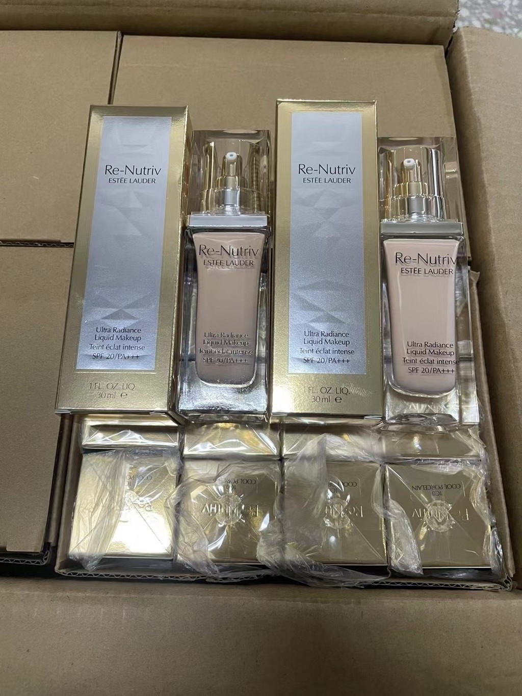 หมอนใหม่ 70/ชิ้น เวอร์ชันสูงสุดของตลาด Estee Lauder Platinum Liquid Foundation 1C0, 2C0, 2C0, ชิ้นพร