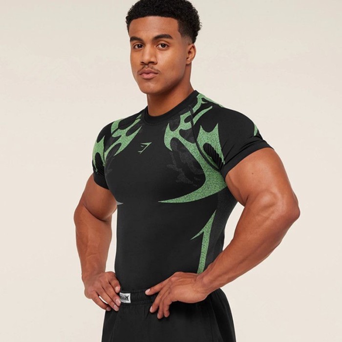 GYMSHARK เสื้อยืดผู้ชายกีฬาฟิตเนส Quick-Drying Breathable ยืดรอบคอแขนสั้น Skinny พิมพ์ S
