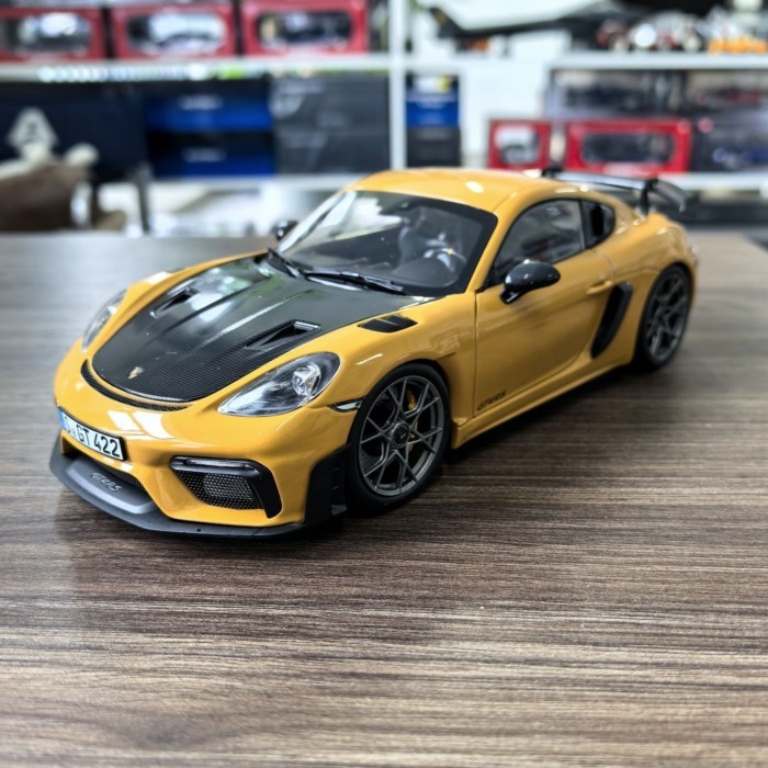 NOREV Norwell 1: 18 Porsche 718Spyder RS 2023 จําลองรถรุ่นตกแต่งรถ
