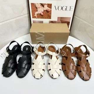 ZA2025 Summer Lightweight Comfortable Hollow Round Toe Baotou Flat Sandals - Ideal for the Beach