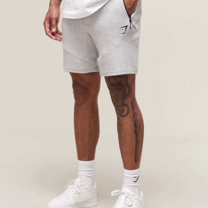 GYMSHARK INTERLOCK TECH ของผู้ชายฤดูร้อนกีฬา NIKE 休闲立体女剪 短裤B12