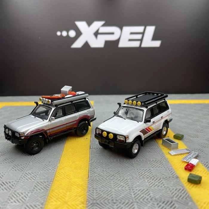 GCD 1: 64 Toyota Land Cruiser LC80 Land Cruiser Land Cool Luze SUV รถรุ่น