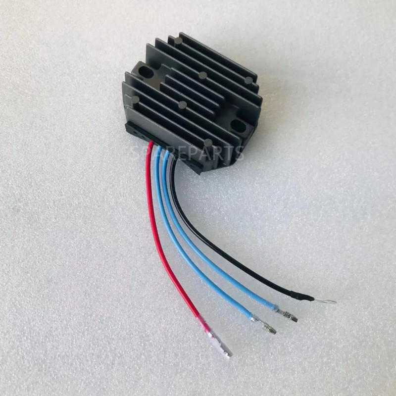 4 Wires Voltage Regulator Rectifier For Kubota Tractor B7100D B7100HST-D B7100HSTE 15372-64602 1537