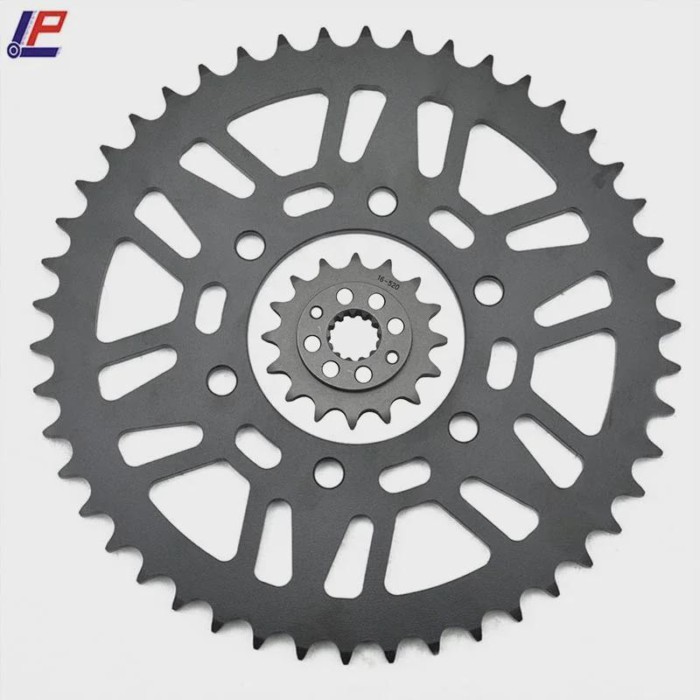 LP 520 CNC 16T 45T Front Rear Motorcycle Sprocket For Kawasaki ZXR400 R ZX400J2 ZXR ZX 400