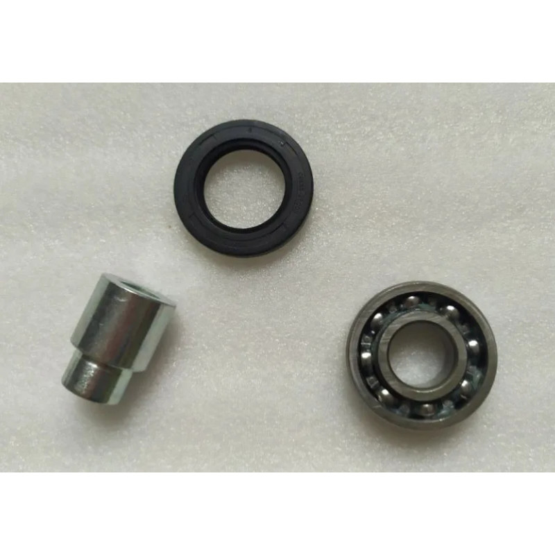 Motorcycle Sprocket Wheel Holder Sleeve Bearing Sprocket Bearing Sprocket Oil Seal For Suzuki AX100