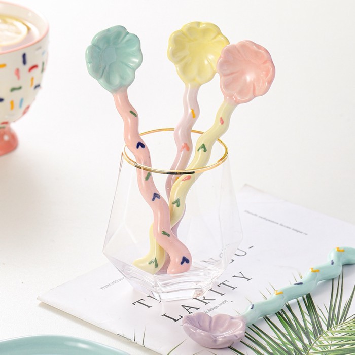 Ceramic Long-handled Spoon Household Dessert Spoon Cute Ins Style Mixing Spoon Coffee Spoon Macaron