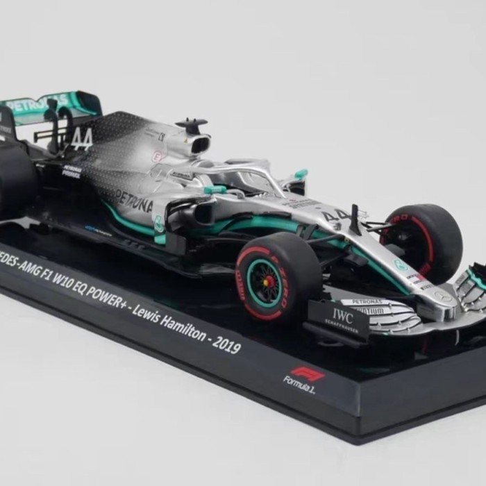IXO 1/24 Benz AMG F1 W10 Lewis Hamilton 2019 Racing Model