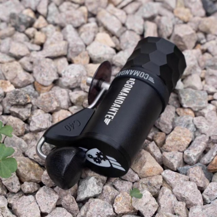 เครื่องบดกันฝุ่นพกพา C40 ใช้งานได้อย่างง่ายและสะดวก เหมาะสำหรับ Commandante ในร้านค้า