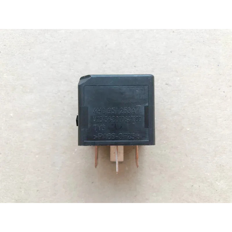 1PC 4H0 951 253A Auto Relay 4H0951253A For VW Touareg For Audi Q7 A6L 645 Relay