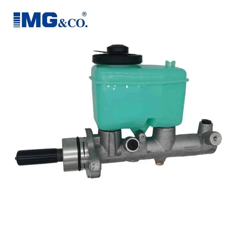 Brake Master Cylinder for TOYOTA LAND CRUISER UZJ100 FZJ100 4700 47201-60720