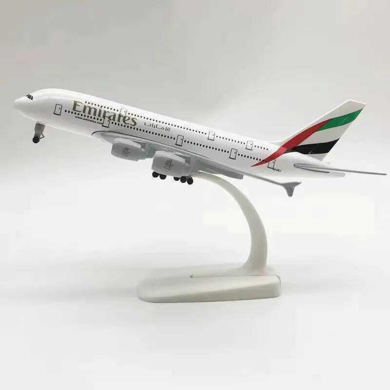 C 20Cm Alloy Aircraft Model A380 Aircraft Airbus Emirates Resin Aircraft Model Toy Collection Hobby