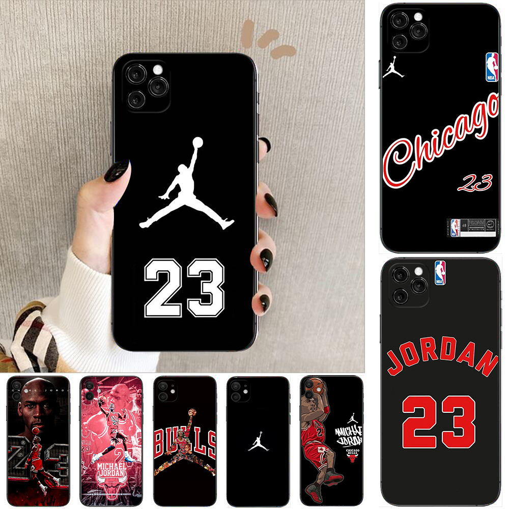 IPhone 15 16 17 Pro Max 16e 15 16 Plus Q6 Jordan 23 Basketball Soft เคสโทรศัพท์สีดํา