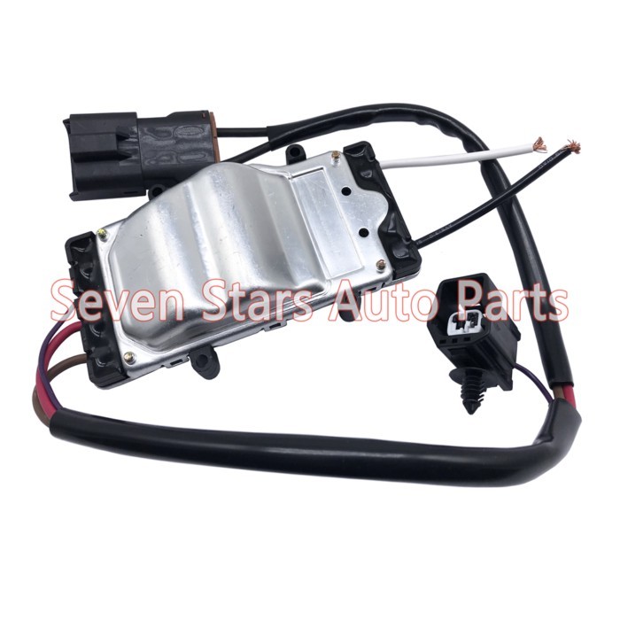 Auto Control Mudule Coolant Fan Radiator Cooling Fan Relay Control Module OEM 1137328081 1137328365