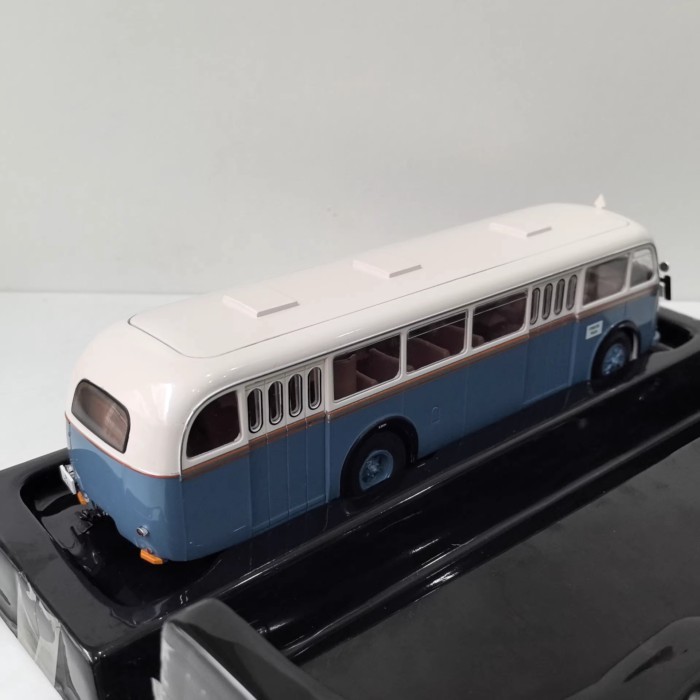 IXO 1/43 SKODA 706 RO 1947 SKODA Bus Model Alloy Undercarage B4 Out of Print Model