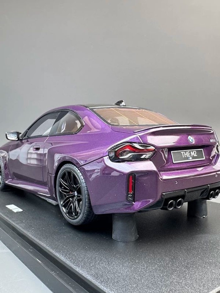 GT SPIRIT 1: 18 BMW BMW M2 (G87) โมเดลรถปี 2023 เรซิ่น GT946