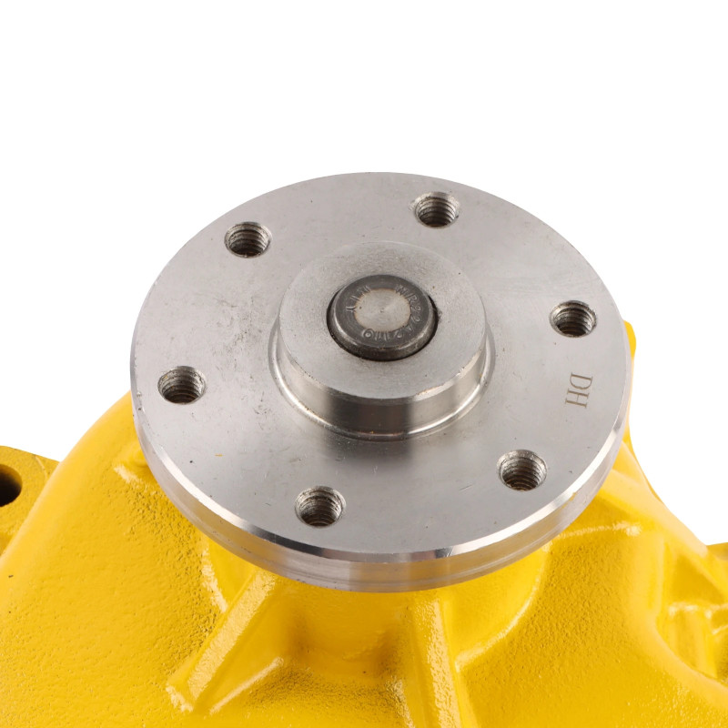 1pcs Water Pump 6206-61-1102 6206611102 6206611104 for Komatsu PC100-5 PC120-5 PC150-5 PC200-5 6D95