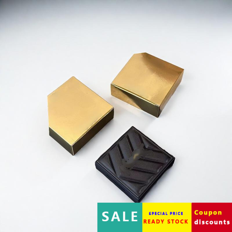 แฟชั่นขายตรงคอนซีลเลอร์ Pressed Powder สีโปร่งใส 01#02#7. 5G Clear Leather Makeup รูปแบบใหม่ Delicat