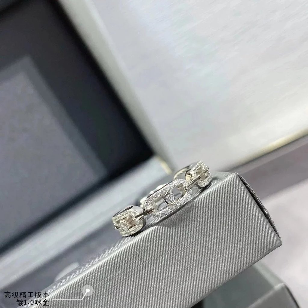โวลต์ชุบทอง ขนาด 1.0 mm พร้อมเพชรแถว รหัสแหวนเบอร์ 678 สไตล์คลาสสิก