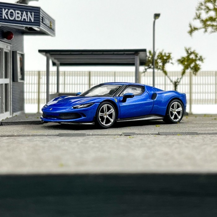 คลังสินค้าพร้อม BBR 1: 64 Ferrari Leap Horse 296 GTB Ferrari Blue Alloy Car Model