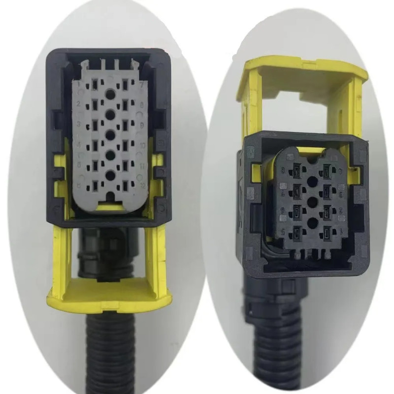 Trailer Module Plug For Sinotruk Howo T7H T5G TX SITRAK C7 C7H Chassis Computer Board Connector 12