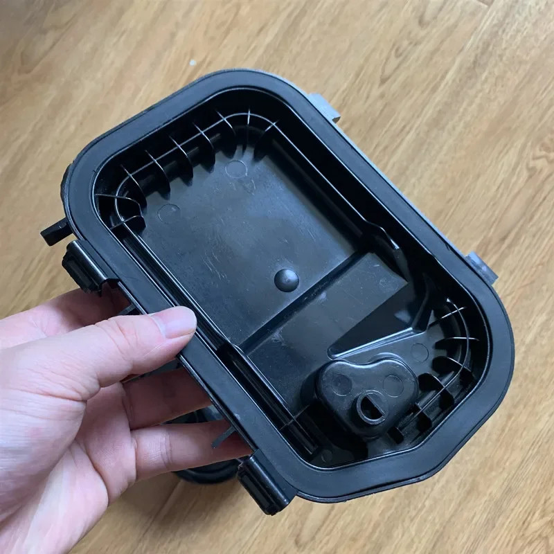 Left Right Auto Headlamp Rear Cover Head Lamp Dust Cover Rear Sealing Cover For Audi A6L C6