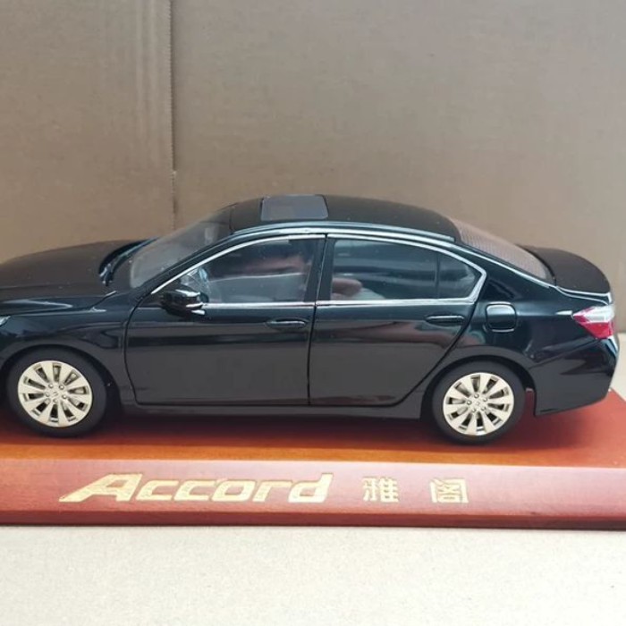Original Factory Guangauto Honda Nine-Generation Nine-Generation Semi-ACCORD ACCORD 14, 16 Model 1: 