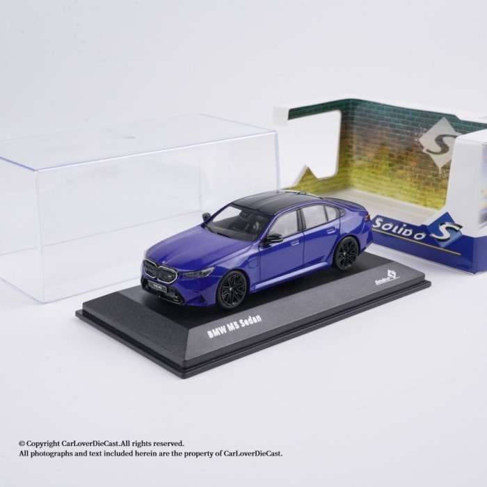 พร้อมสต็อก SOLIDO 1: 43 BMW G90 M5 SEDAN BMW Alloy Car Model Collection เครื่องประดับ