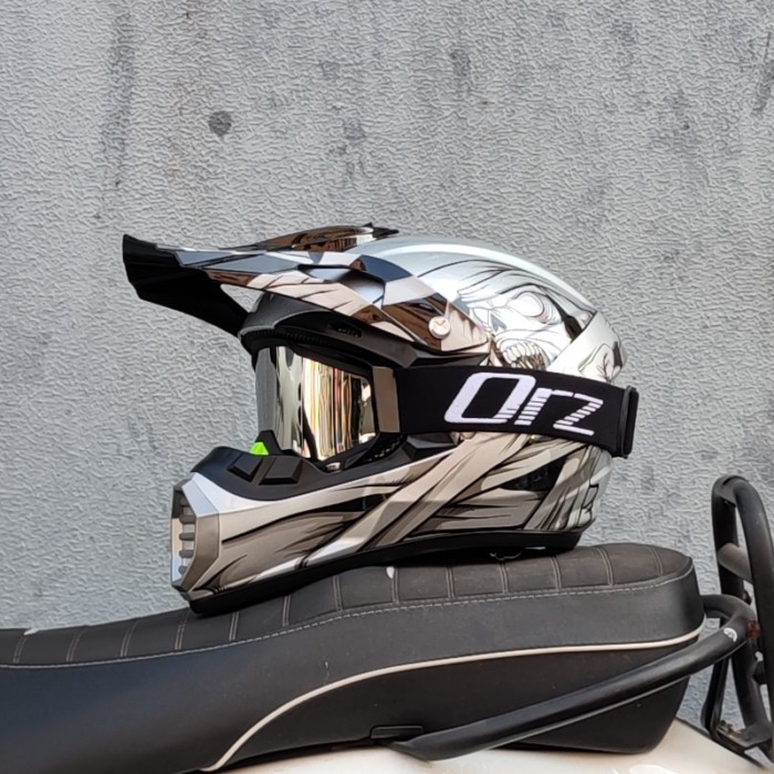 Approved Lightweight Helmet Motorcycle Racing Bike Helmet Child ATV Bike Downhill MTB DH Cross Helm