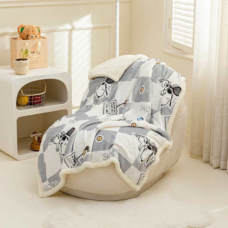 Snoopy Class A ผ้าห่มสองด้านสามารถครอบคลุม Four Seasons เครื่องปรับอากาศ Nap ผ้าห่มสักหลาดผ้าห่มขนแก