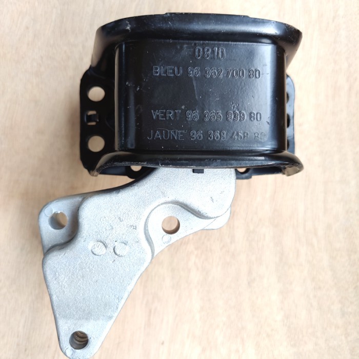 Car Engine Mounting Bracket Installation Kit EW10A EW7A EW10J4 Motor 2.0 New Accessories 1839H6 183