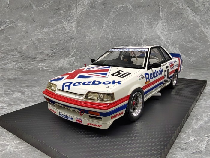 TSM 1/18 Reebok Skyline R31 GTS-R โมเดลรถเรซิ่นพร้อมกล่องโฟมพร้อมกล่องสี