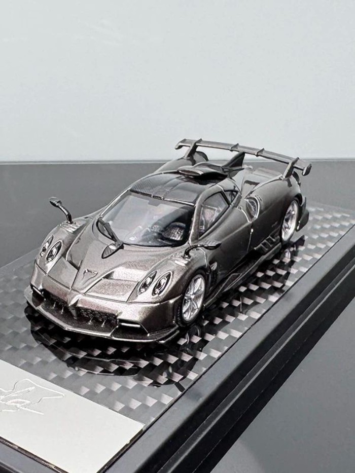 LCD 1: 64 Pagani Imola Pagani Imola Fine จําลองรถรุ่น