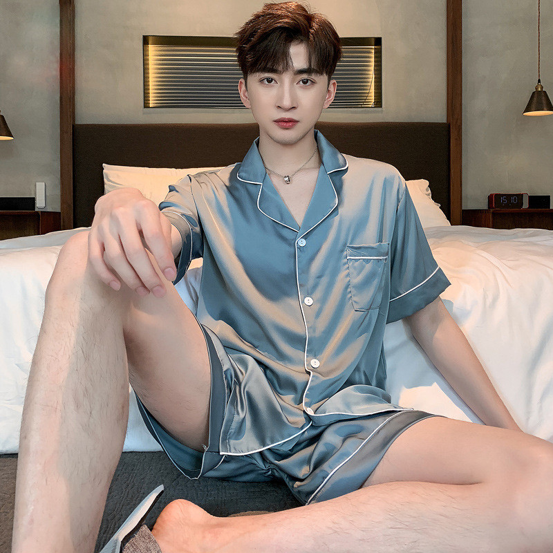 ชุดนอนชายแขนสั้น กางเกงสั้น ทำจากผ้าไหมเทียม สำหรับฤดูร้อน